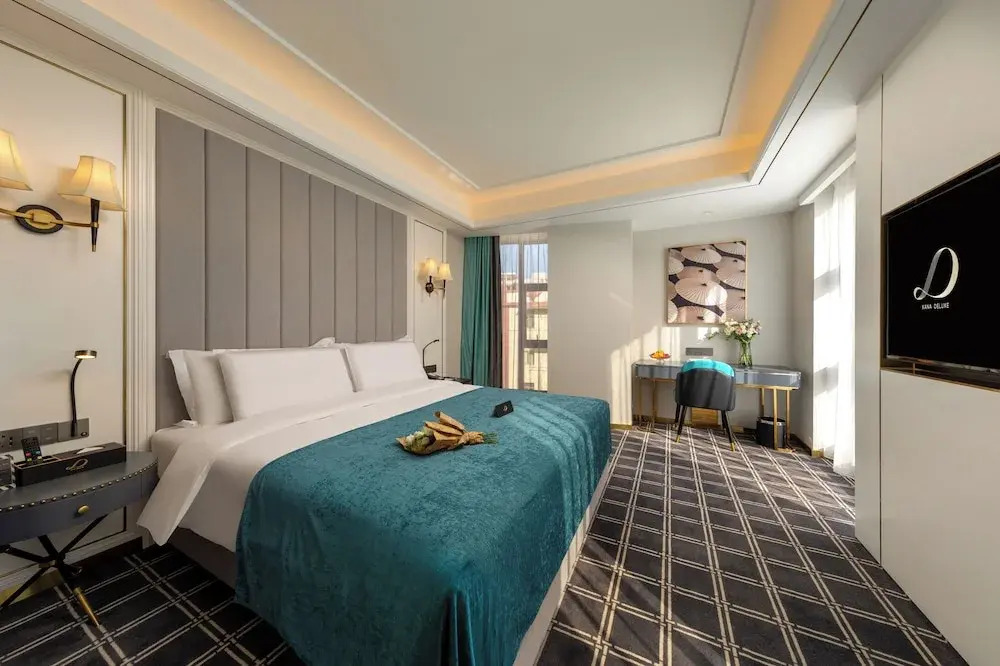 XANA Deluxe International Hotel Dongshankou Metro Station Branch