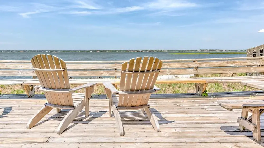 Bungalow 7 - 2br, Waterfront