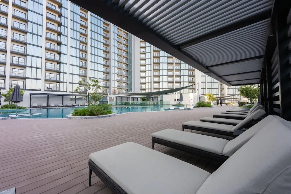 Meydan Apartment Sleeps 4 With Great Amenities