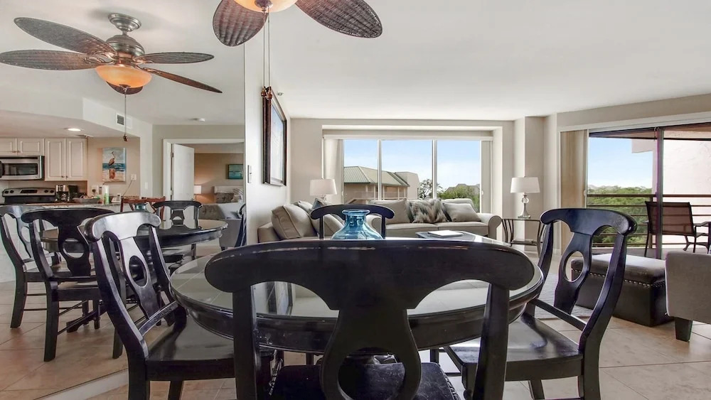 Villamare 2514 - 2 Br villa by RedAwning