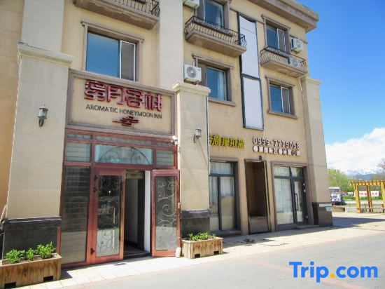 honeymoon  hostel