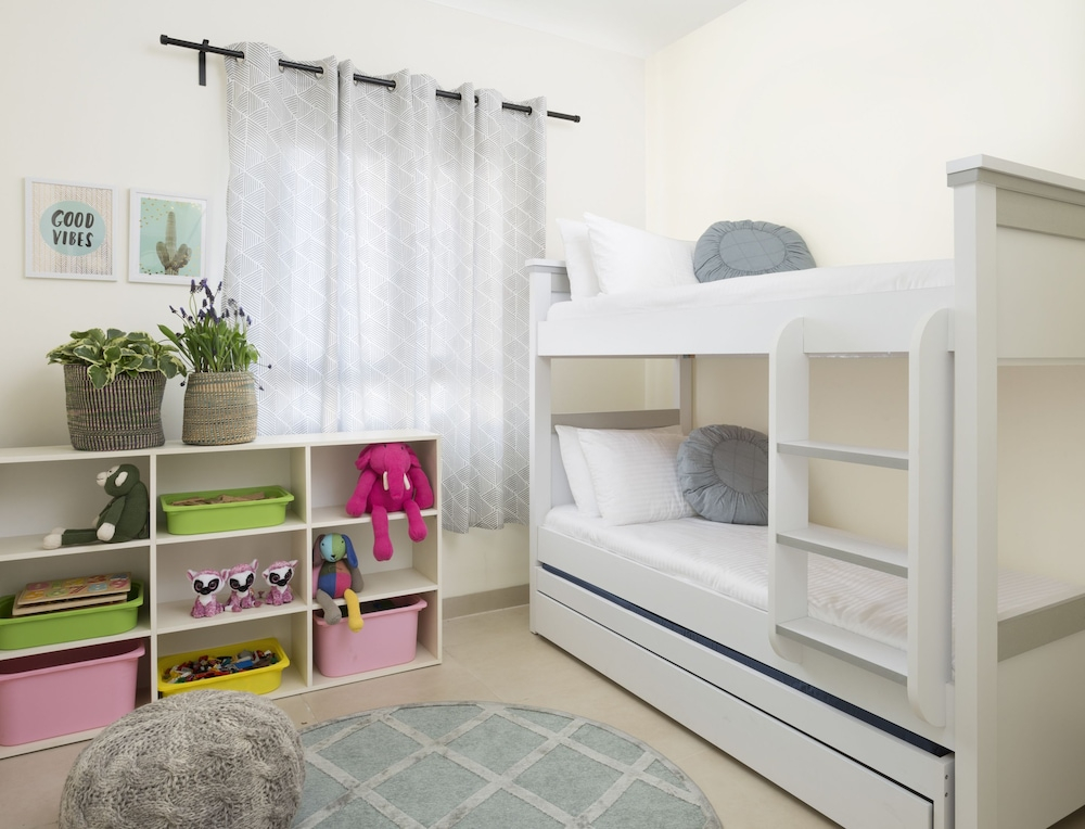Mount of Olives Residence Glatt Kosher