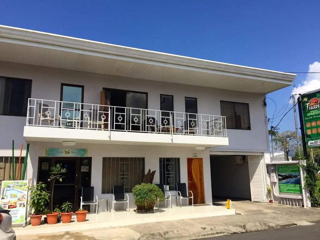 Tuanis Aparthotel