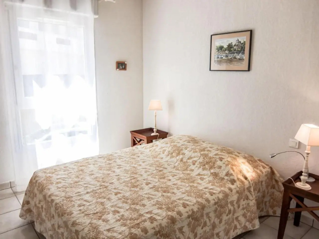 Les Flots Cypriano - INH 31649
