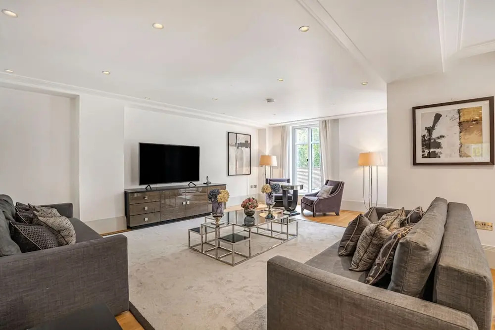 Large Mayfair Home Huge Terrace Concierge