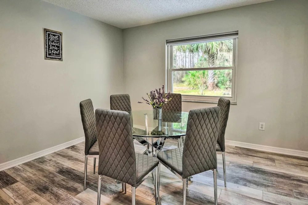 Palm Coast Home ~ 7 Mi to Flagler Beach!
