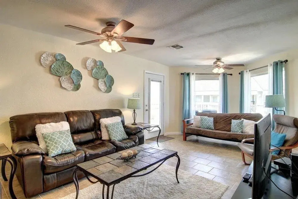 Mustang Memories - 1 Br condo