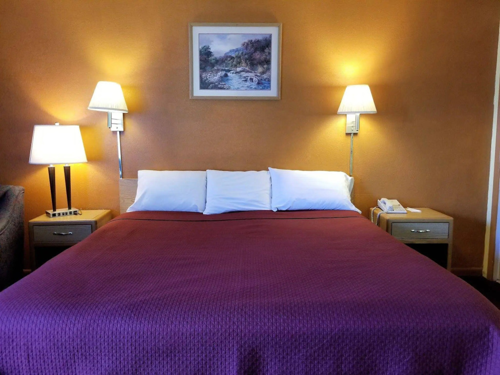Regency Inn