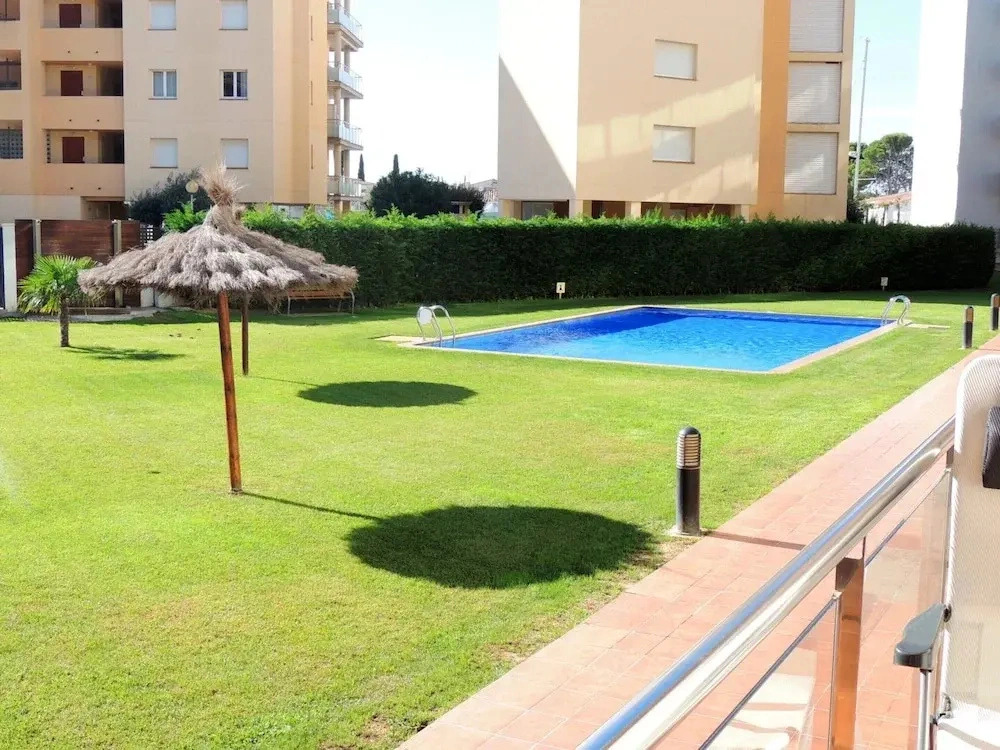 Apartment in Roses Near the Beach