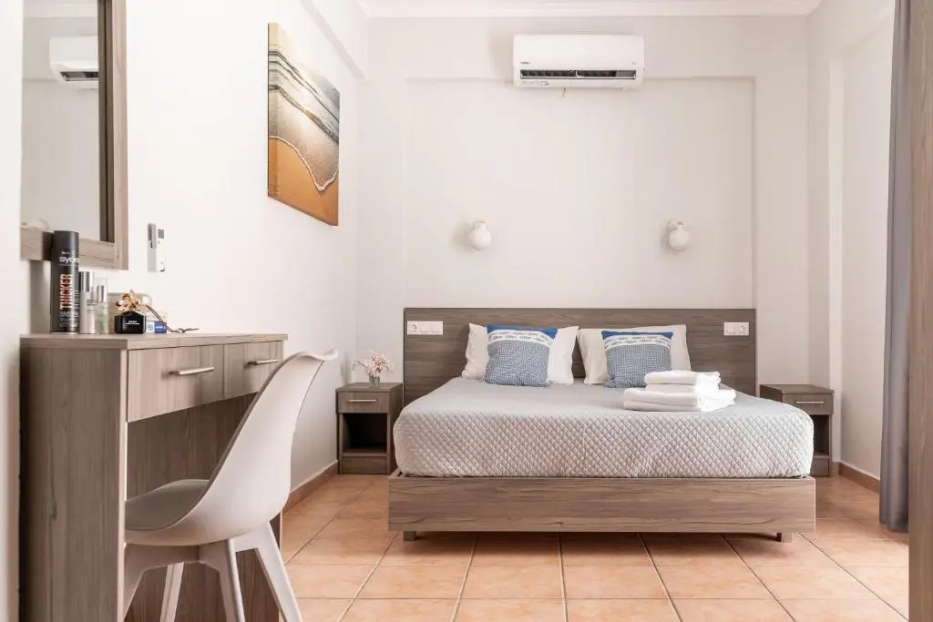 7 Rooms
