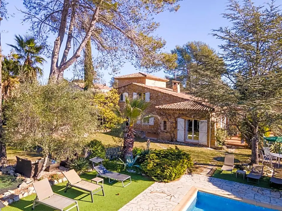 Bastide de lOvalie
