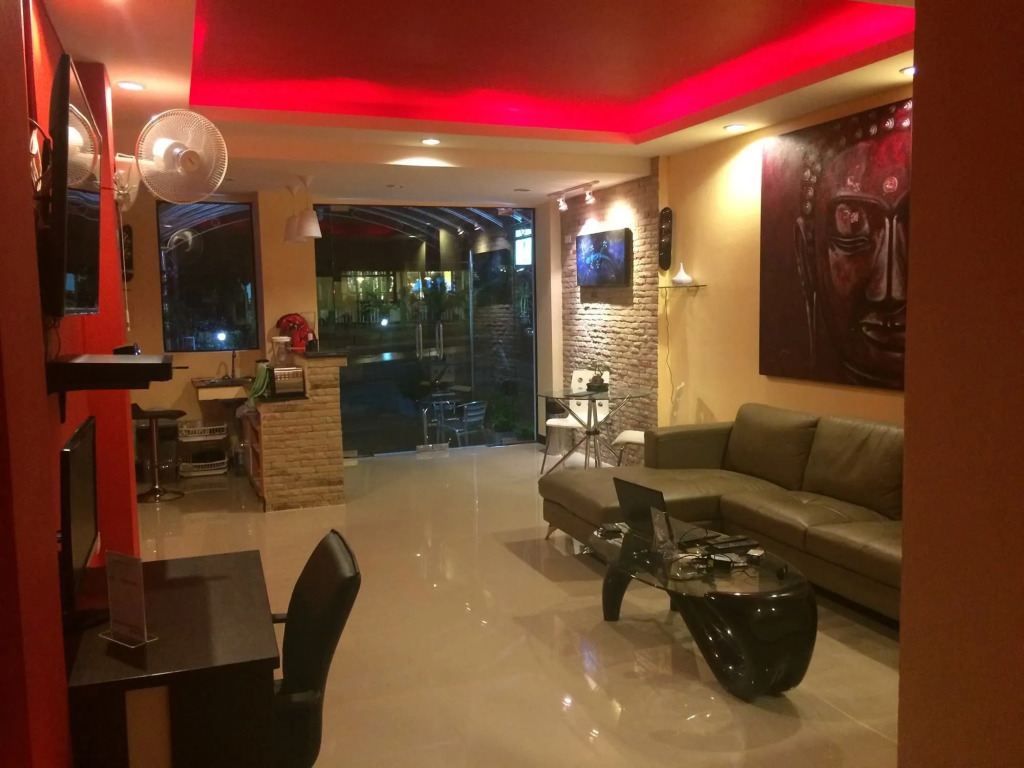 Gecko Hotel