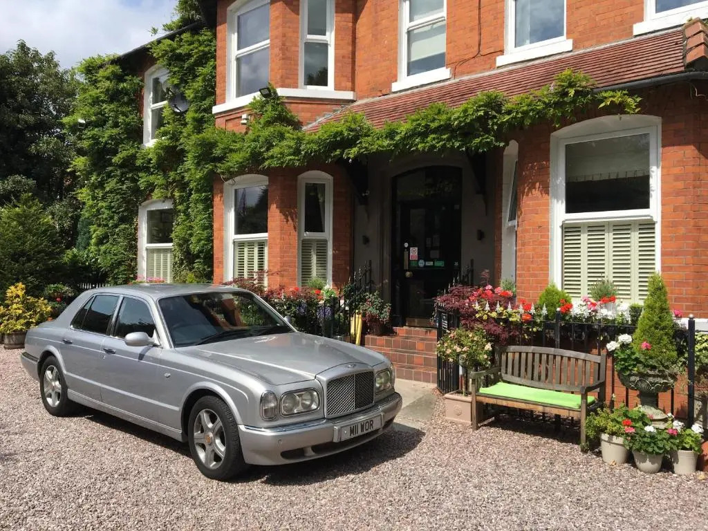 Lennox Lea Hotel