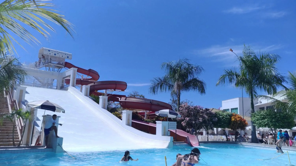 LACQUA-PISCINA De ONDAS PARK GRATIS 24h com FOGAO 5PESSOAS