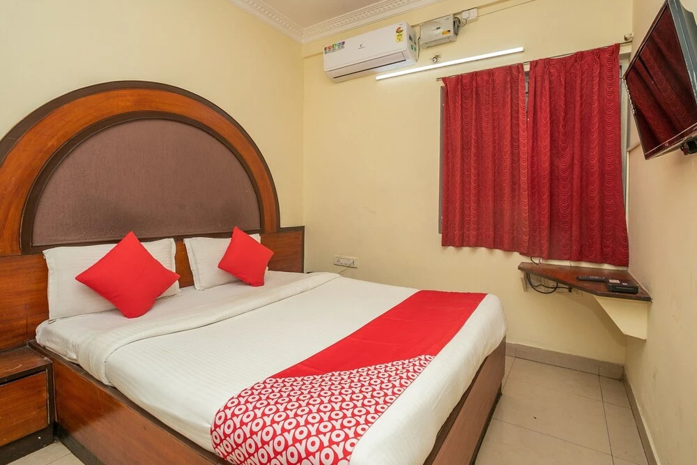 OYO 10435 Star Deluxe Lodge
