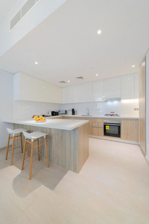 DXB - LIV Residence - 906 - DM