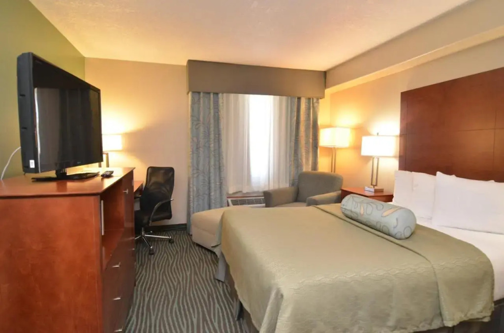 Super 8 Des Moines/airport