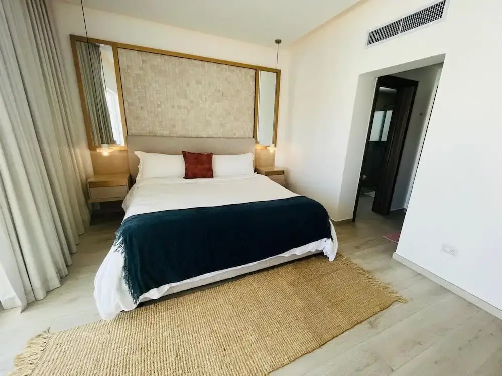 Beauty Apartment From Steps To The Beach F41