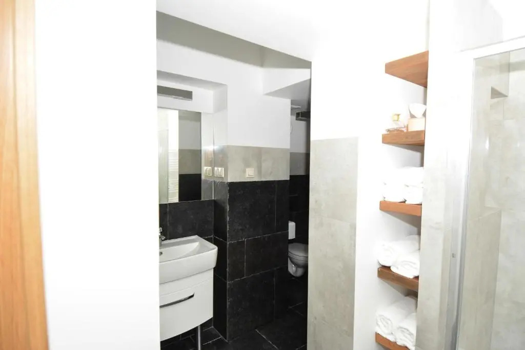 Boutique Provincja Winebar & Rooms