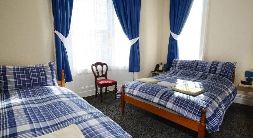 Lynmoore Guest House