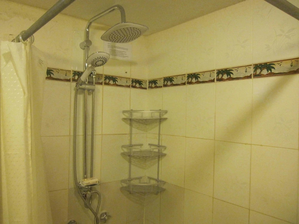 Captain Cook Apartments