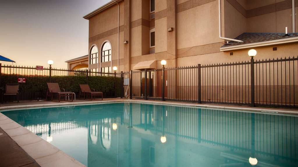 Best Western Plus Graham Inn