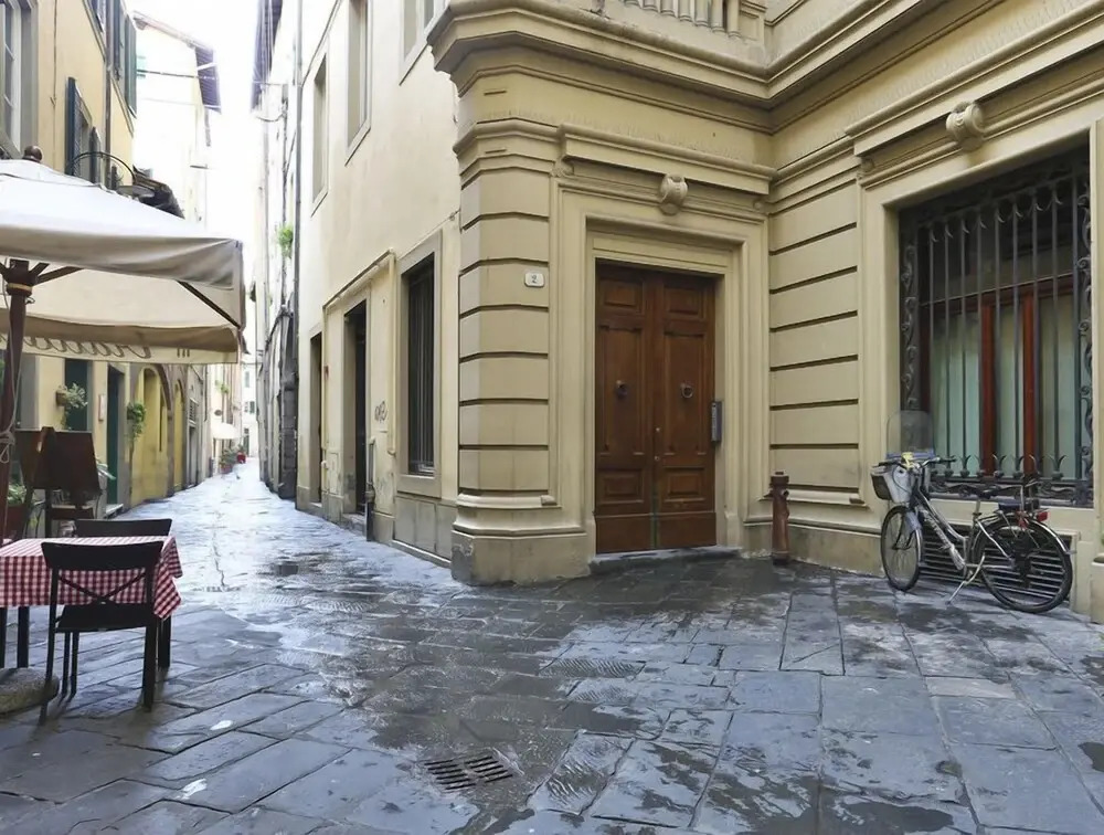Manuela by Vacation in Lucca