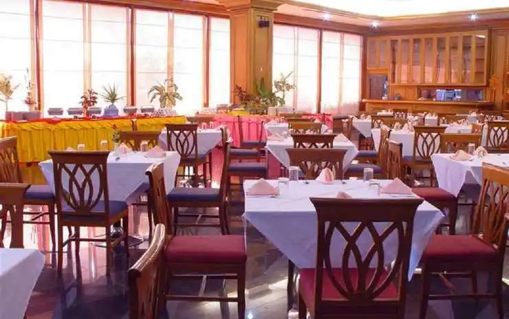 PathumThani Place Hotel