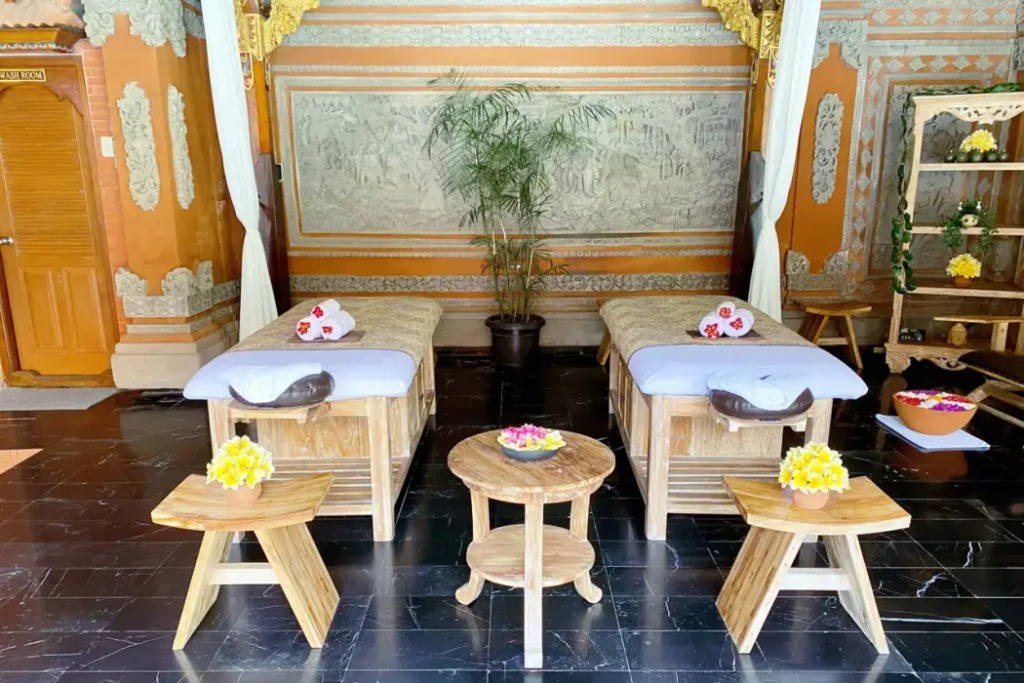 Wina Holiday Villa Kuta Bali