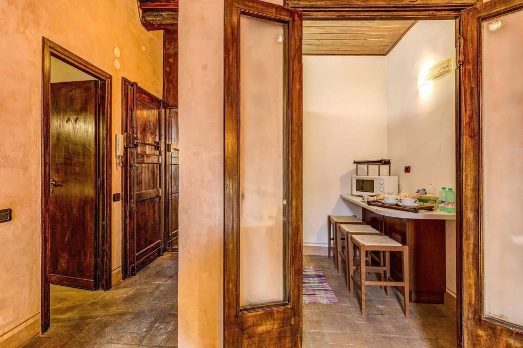 Italy Rents Spanish Steps