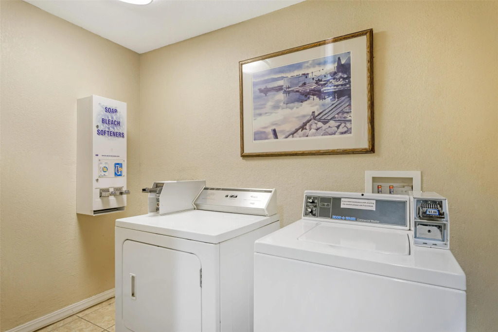 Best Western Maritime Inn
