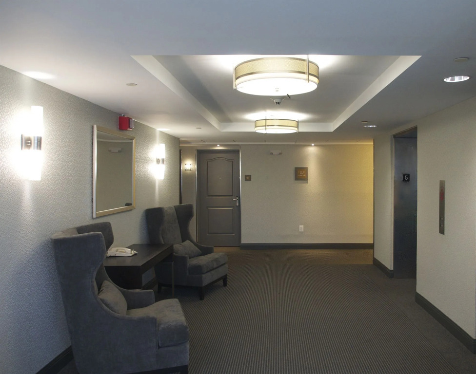 Metro Points Hotel Washington North