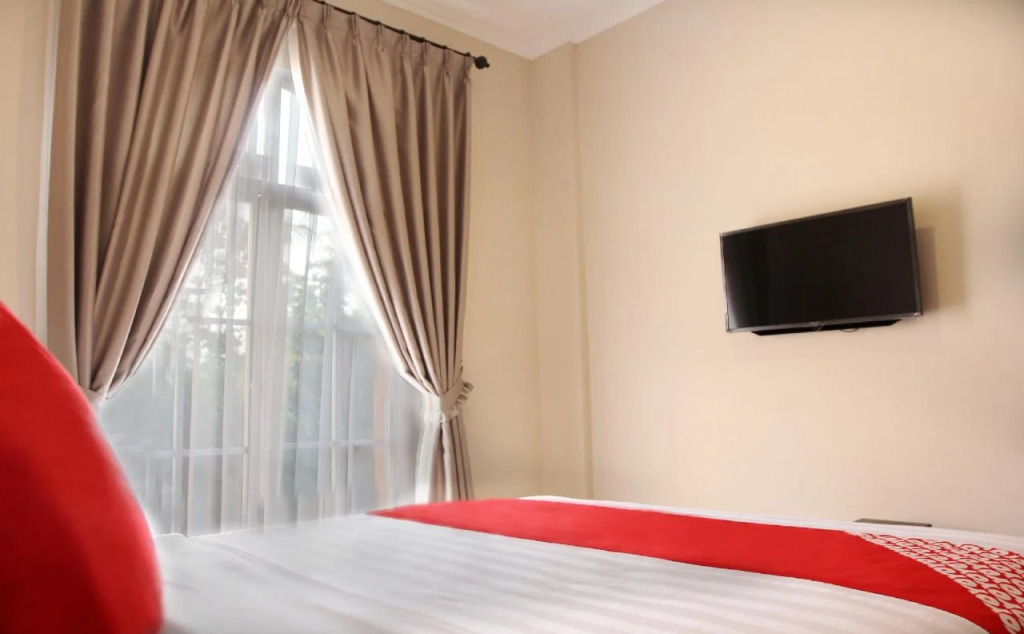 OYO 130 MBC Residence