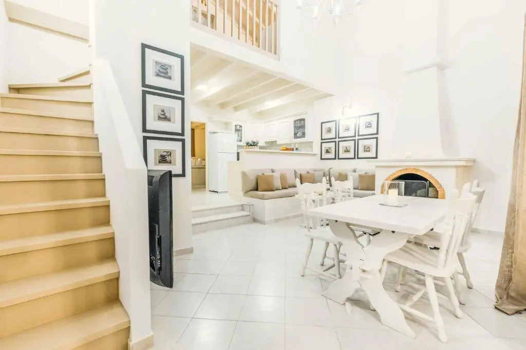 Ammos Beach House
