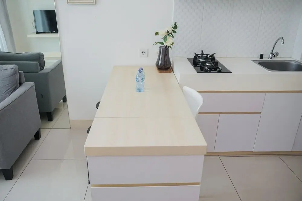 Comfy and Tidy 1BR Apartment at Tree Park City BSD