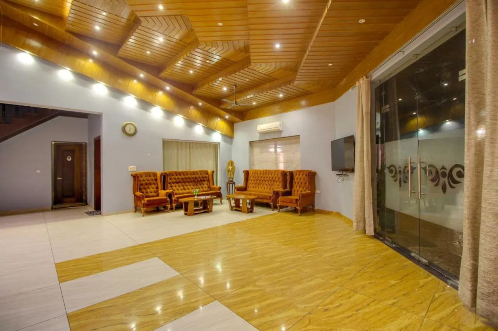 The Maulik Mansion