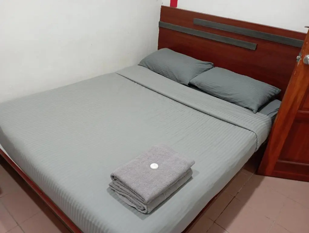 Evonne Budget Hotel