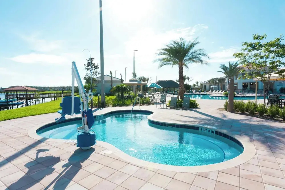 Upstay Modern 5BR Resort Home w Pool & Hot Tub
