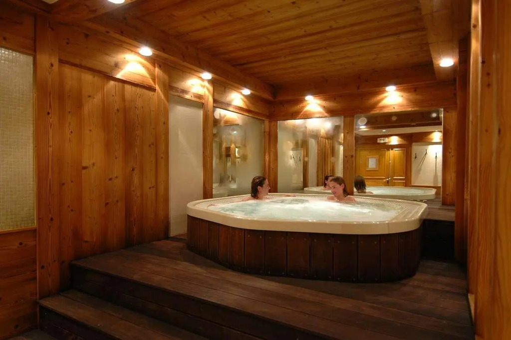 Le Chalet Des Cimes
