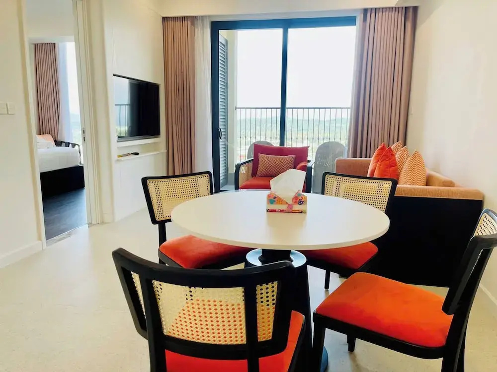 We Young Apartments by HOFs - Fireworks & Ocean view