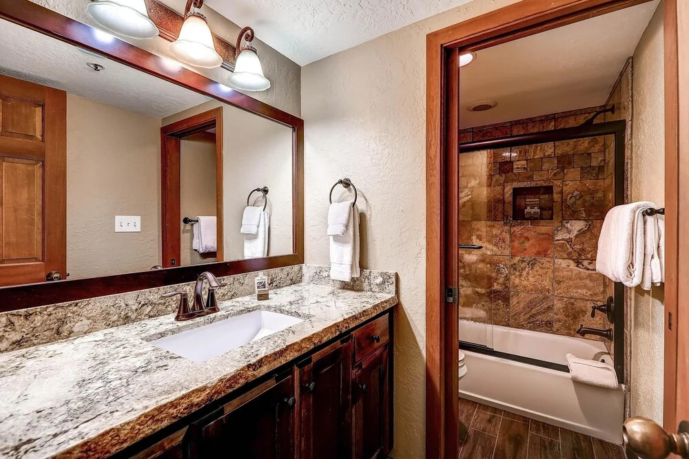 Lakeside 1529 by Park City Lodging
