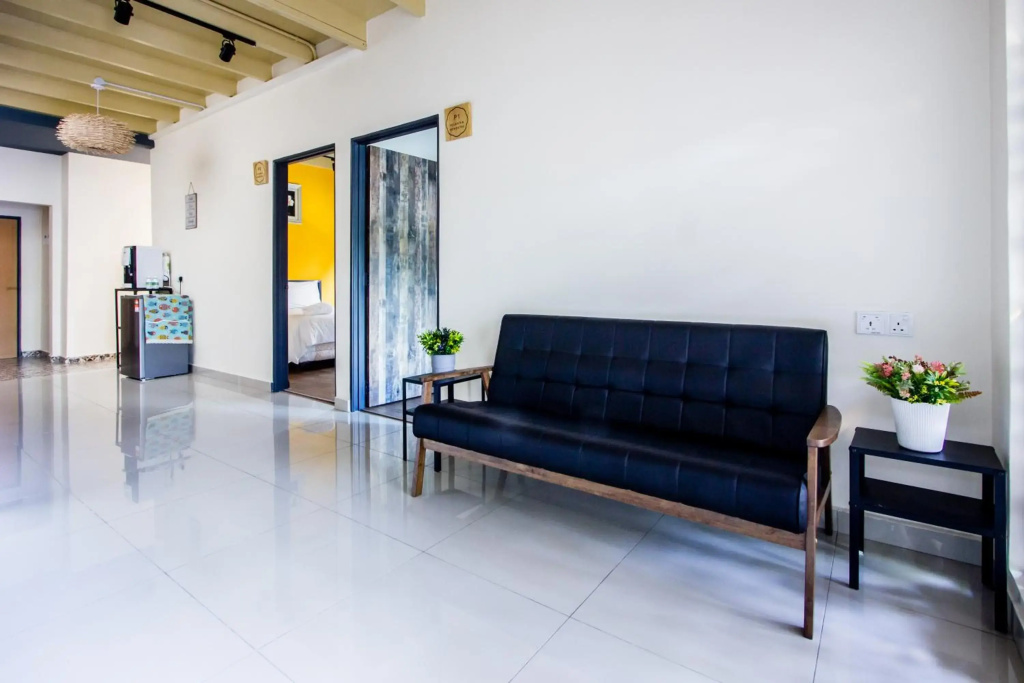Explore 5BR Gardenhouse Retreats