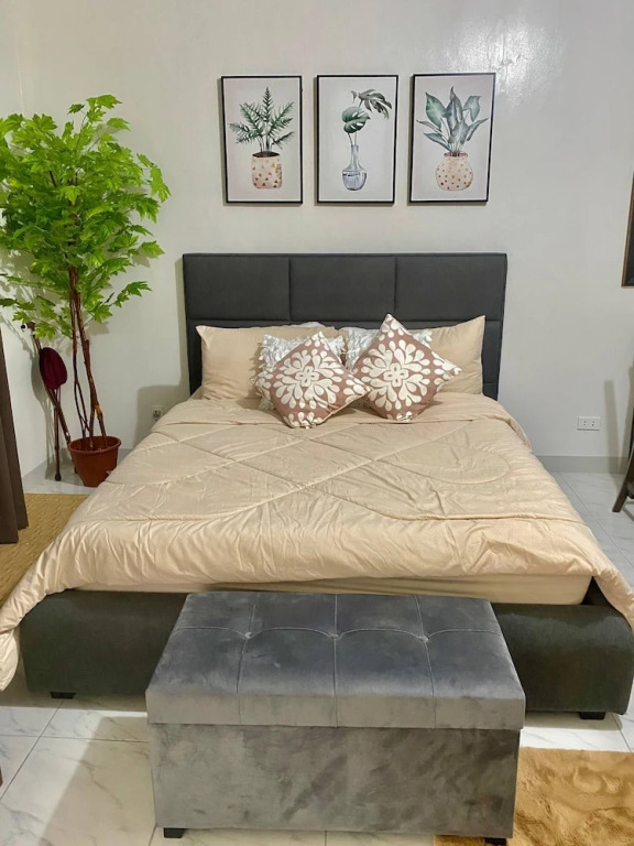 1 Bedroom With Free Parking