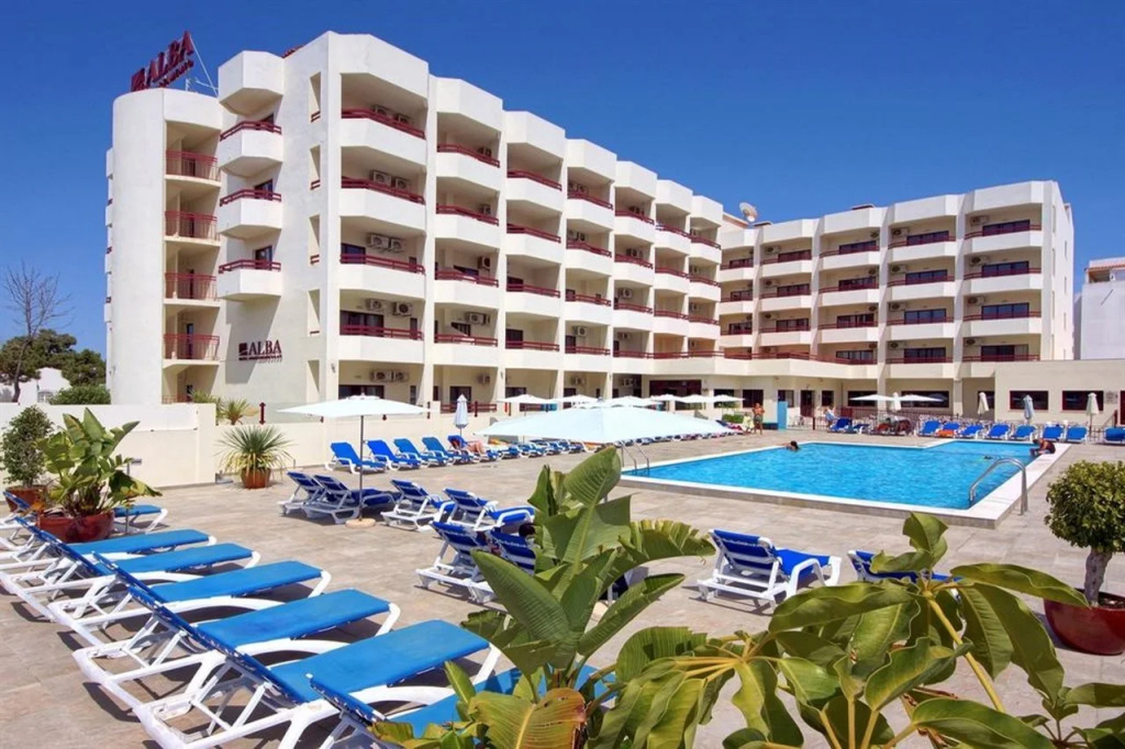 Hotel Alba