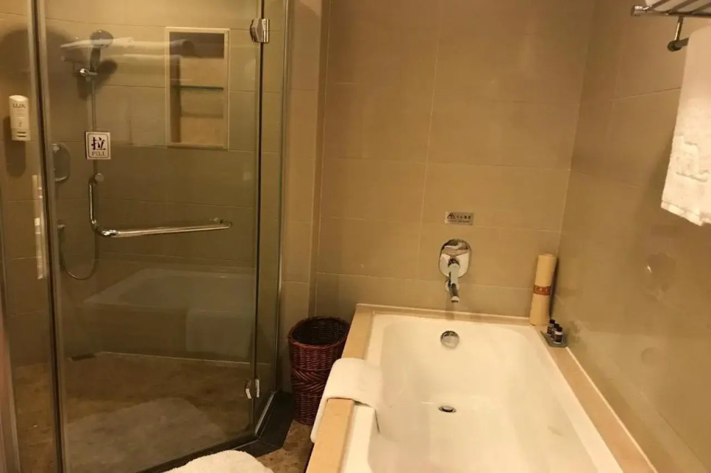 Zhongshan International Hotel