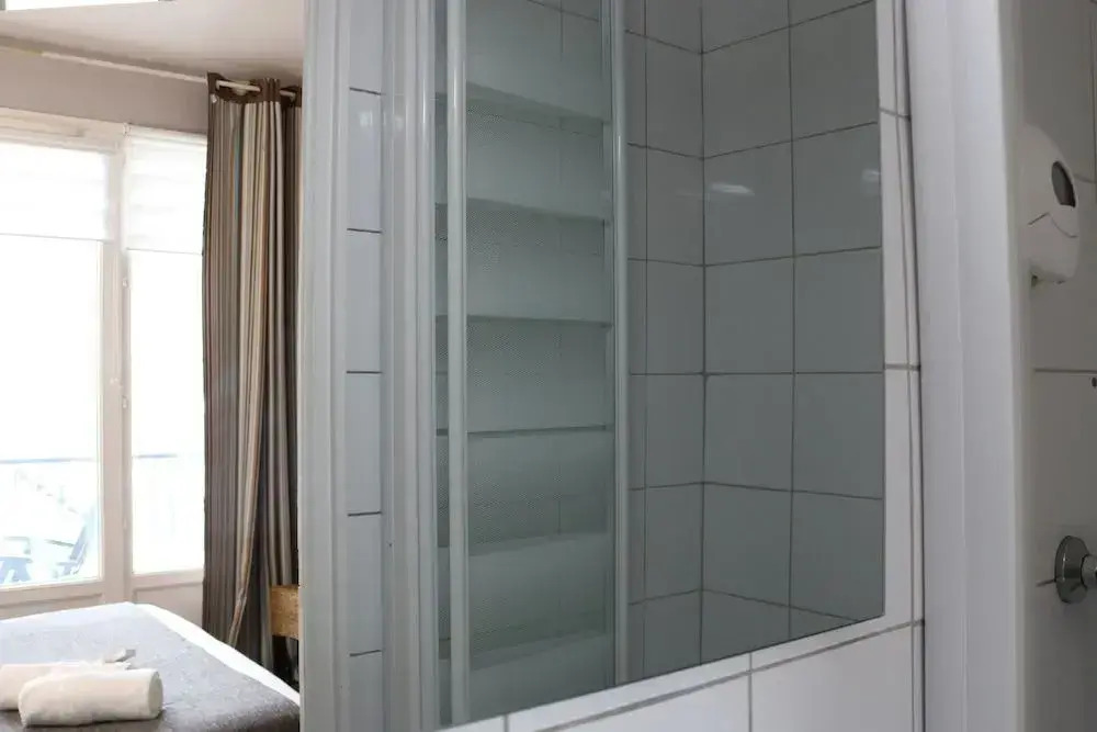LE Transat bleu hotel