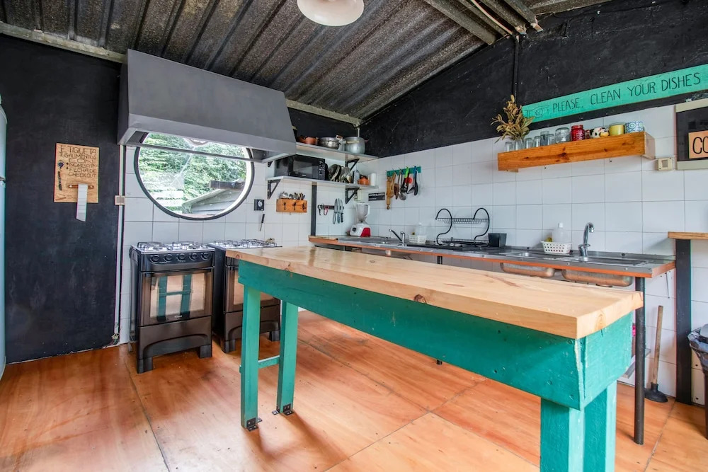 Mundaka Hostel y Bar