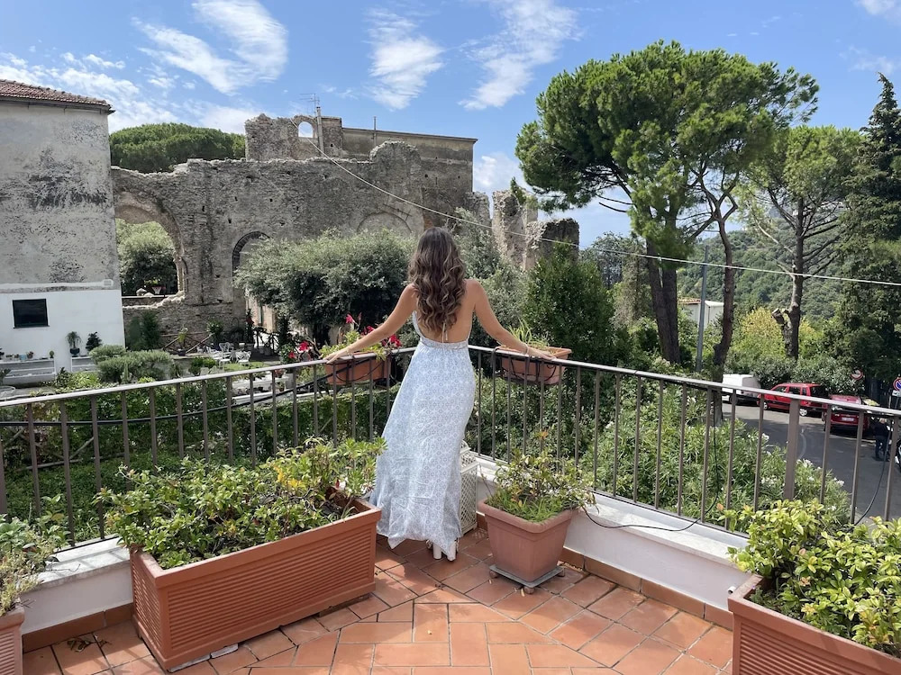Antica Porta Residence, in the center of Ravello, 3 min walk within Villa Rufolo and the main Square