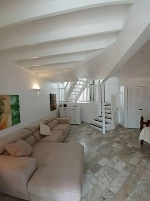 Idolem Residence