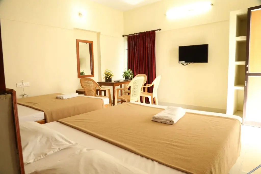 FabHotel Amutham Residency